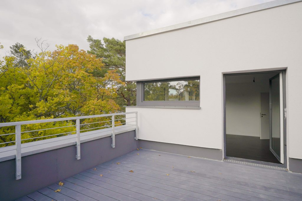Große Terrasse mit Aussicht auf den Grunewald